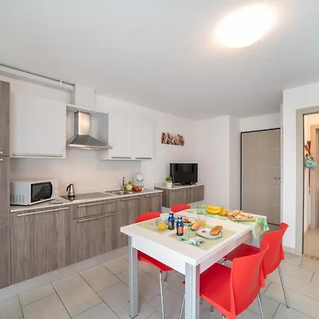 アパート Super Family Friendly Villaggio Planetarium 2 Bedroom Sleeps 6 *